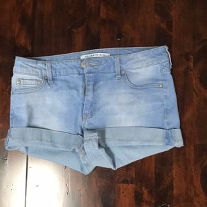 light wash jean shorts